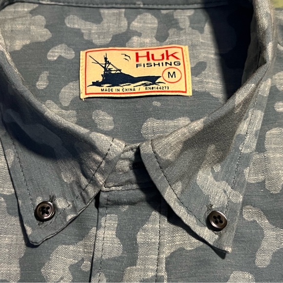 Huk Kona Button-Down Shirt - Men’s Medium - Vintage - Picture 5 of 7